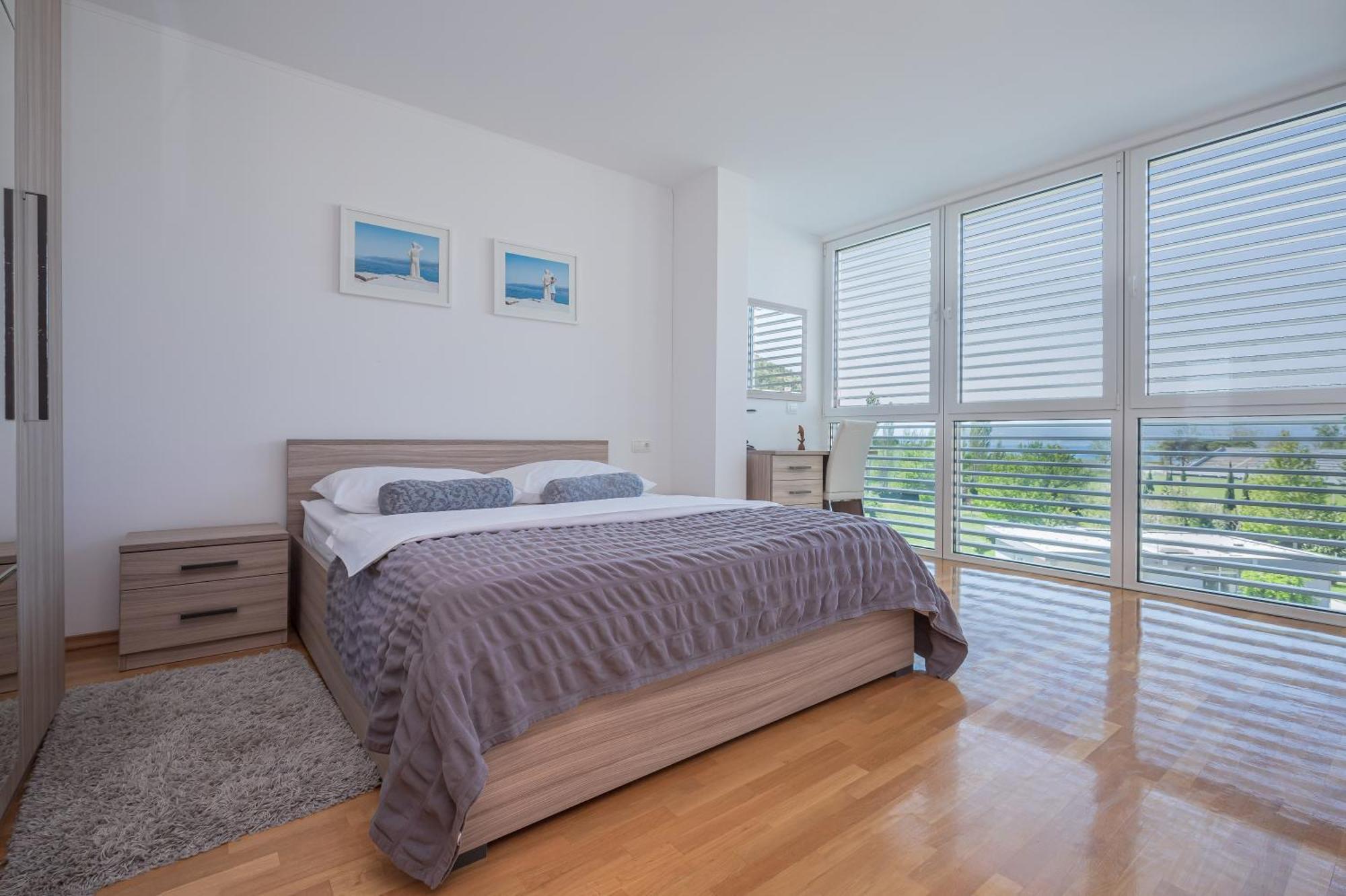Ap 4+2 In One Of The Most Luxury Building In Omis Room photo